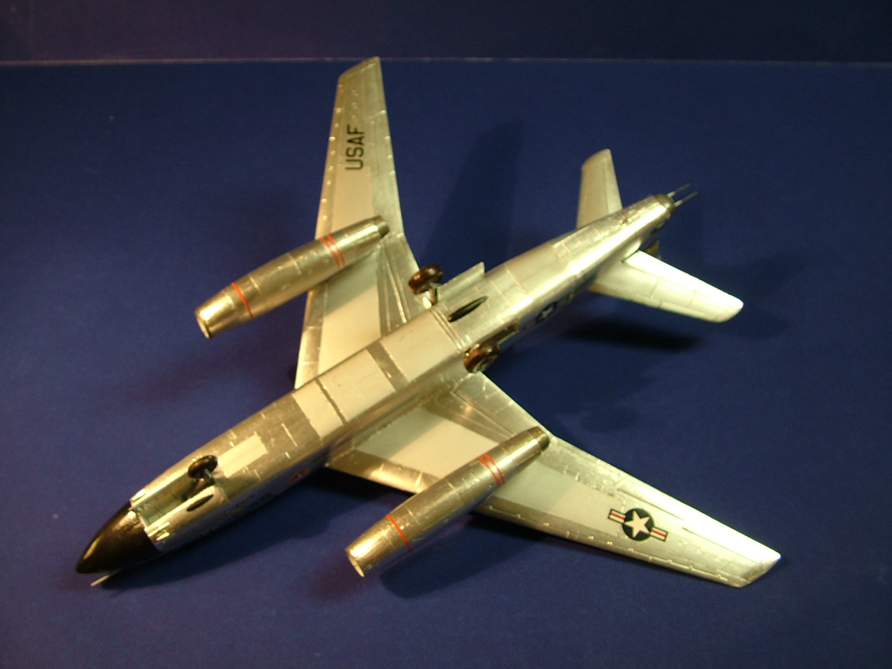 Italeri B-66B 1/72