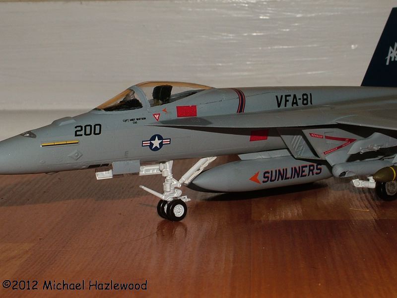 Hasegawa F/A-18E 1/72