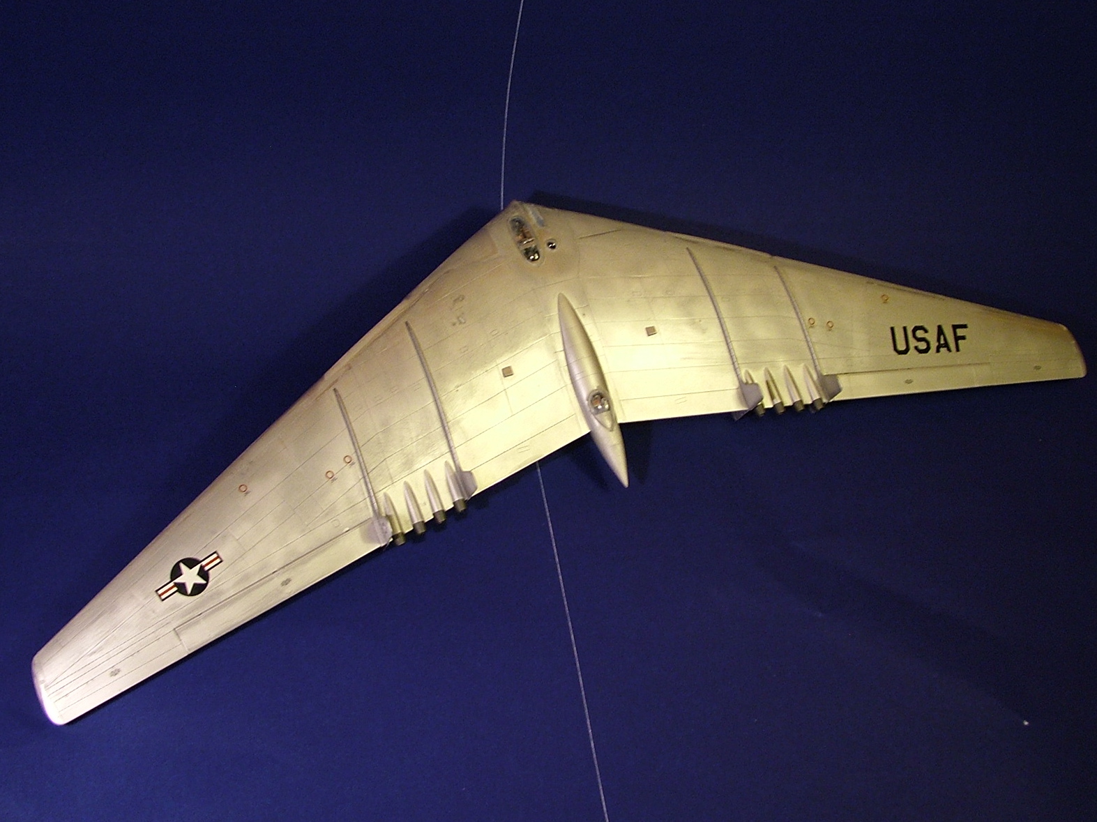 AMT YB-49 1/72